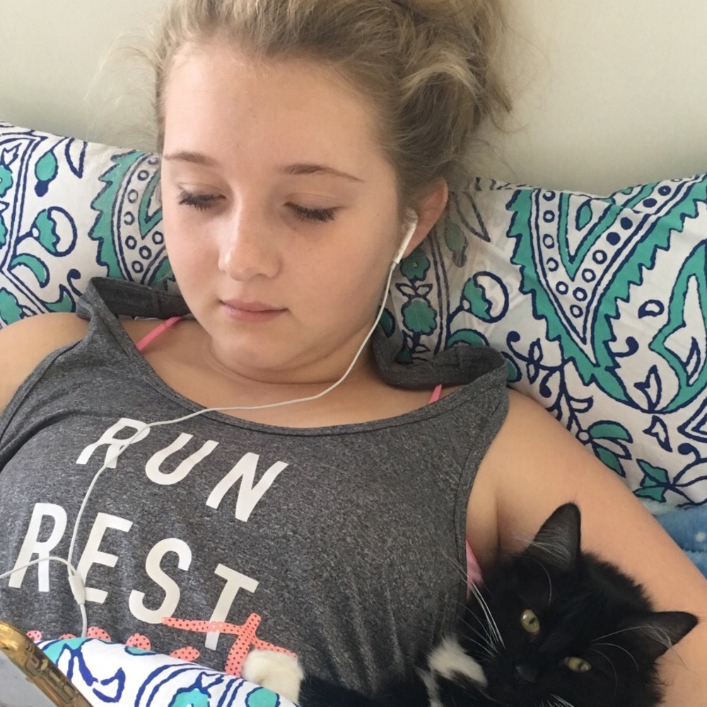 Meet your Posher, Emma